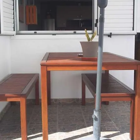 Lejlighed Playa Honda Sleeps 5 Wifi Playa Honda (Lanzarote)
