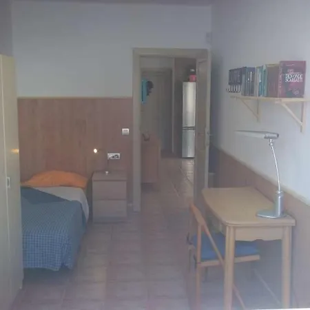 Playa Honda Sleeps 5 Wifi Apartman Playa Honda